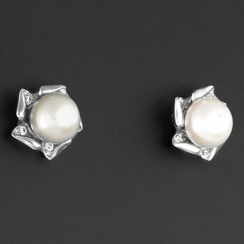 (ST211) Rhodium Plated Sterling Silver Pearl CZ Studs